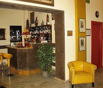 Laurens Hotel 3*