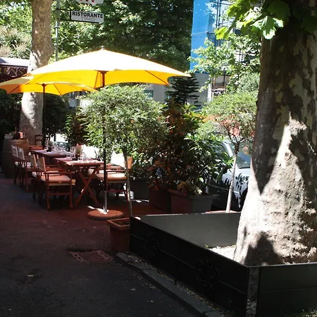 Hotel Laurens 3*
